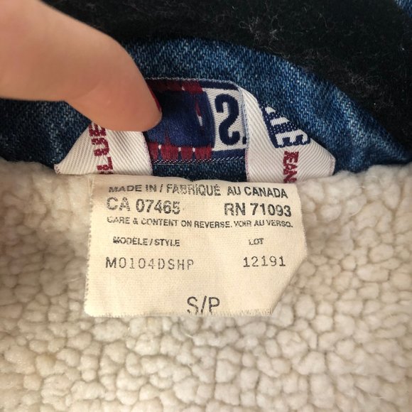 Vintage Sherpa Denim Vest 🐑✨ - Picture 5 of 8